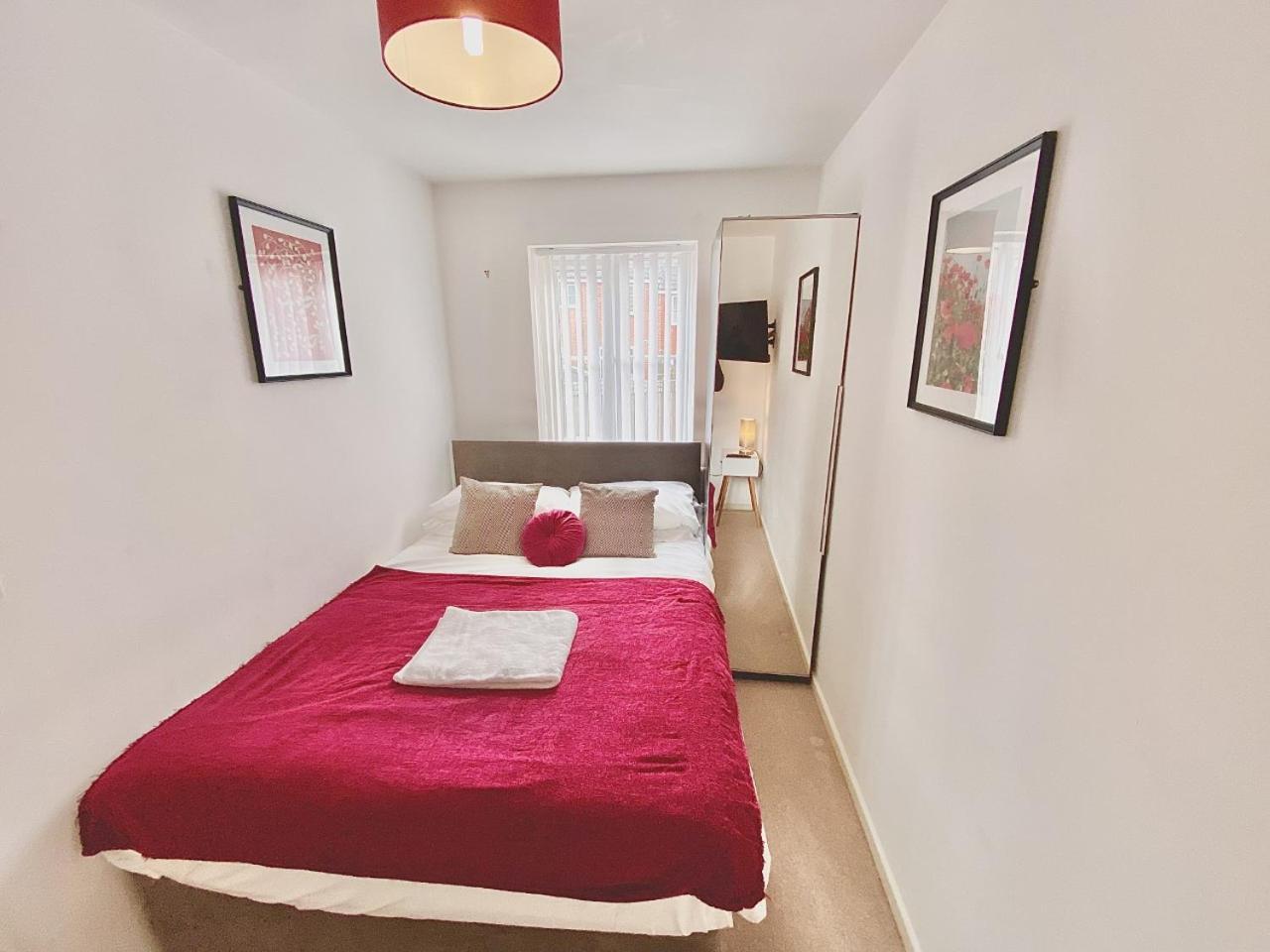 Walsall Group Accommodation Dış mekan fotoğraf