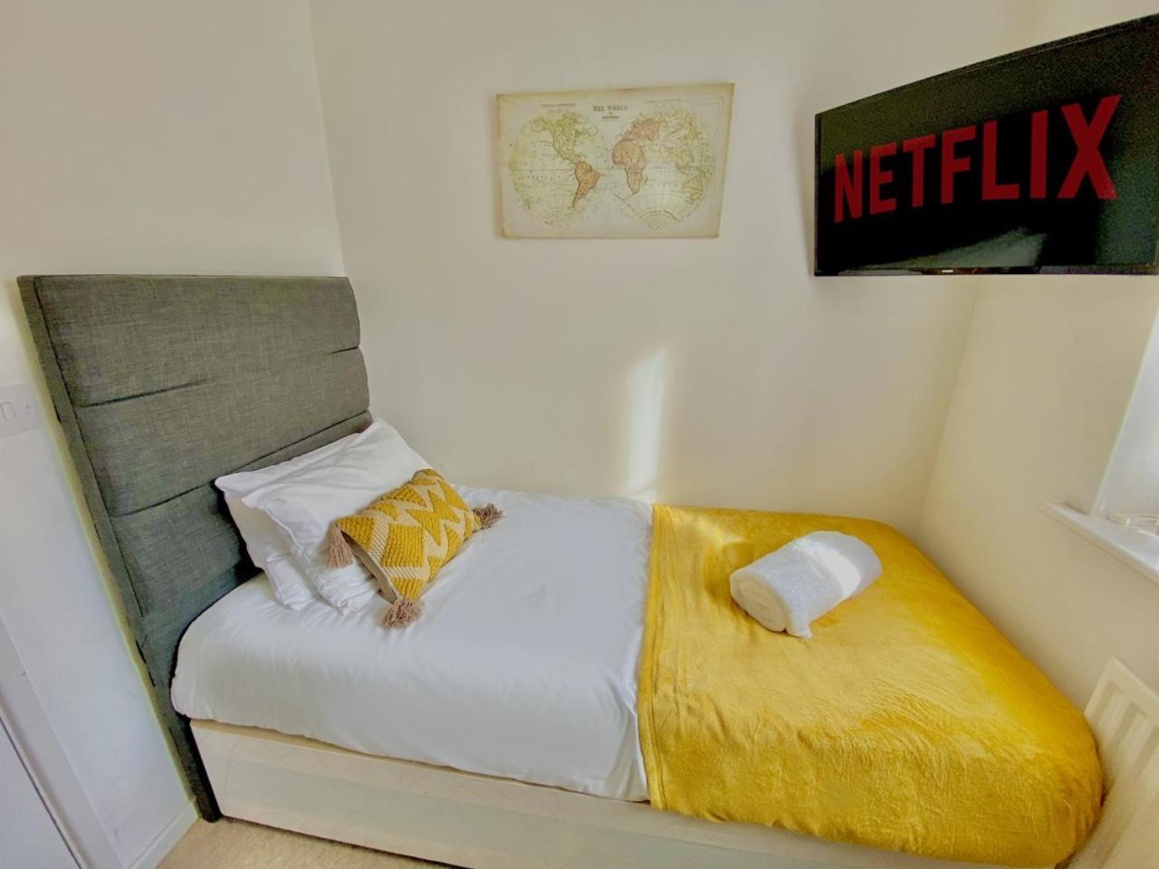 Walsall Group Accommodation Dış mekan fotoğraf